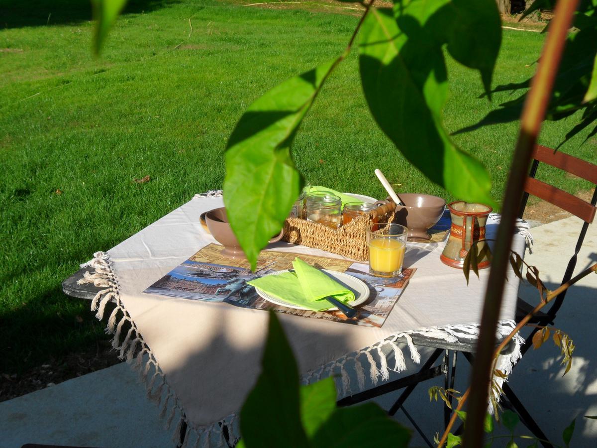 Maison Prairie Bonheur Bed and Breakfast Magny-les-Hameaux Eksteriør billede