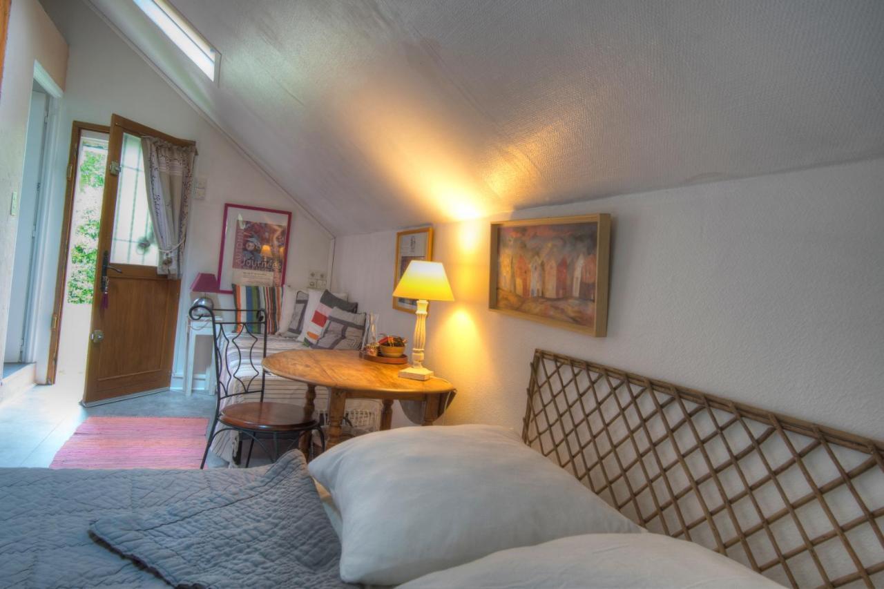 Maison Prairie Bonheur Bed and Breakfast Magny-les-Hameaux Eksteriør billede